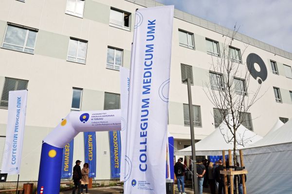 Otwarcie Uniwersyteckiego Centrum Stomatologii CM UMK  (24.09.2026) [fot.  Andrzej Romański] Kliknij, aby powiększyć zdjęcie