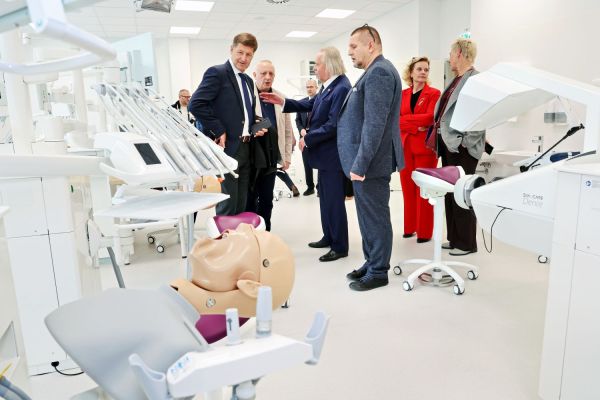 Otwarcie Uniwersyteckiego Centrum Stomatologii CM UMK  (24.09.2026) [fot.  Andrzej Romański] Kliknij, aby powiększyć zdjęcie