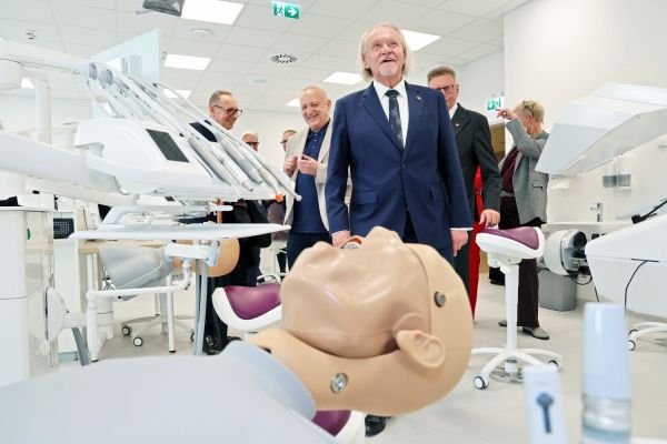 Otwarcie Uniwersyteckiego Centrum Stomatologii CM UMK  (24.09.2026) [fot.  Andrzej Romański] Kliknij, aby powiększyć zdjęcie