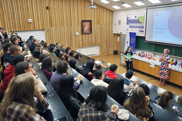 Tydzień Orientacyjny dla studentów i studentek z zagranicy (Wydział Chemii 23 września 2026 r.) [Andrzej Romański] Kliknij, aby powiększyć zdjęcie