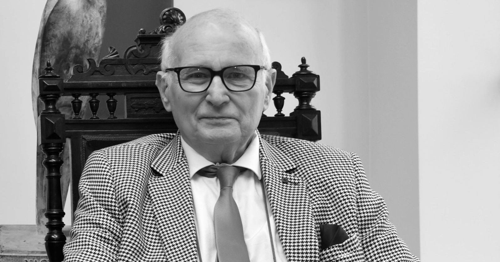 Zmarł prof. Andrzej Kola